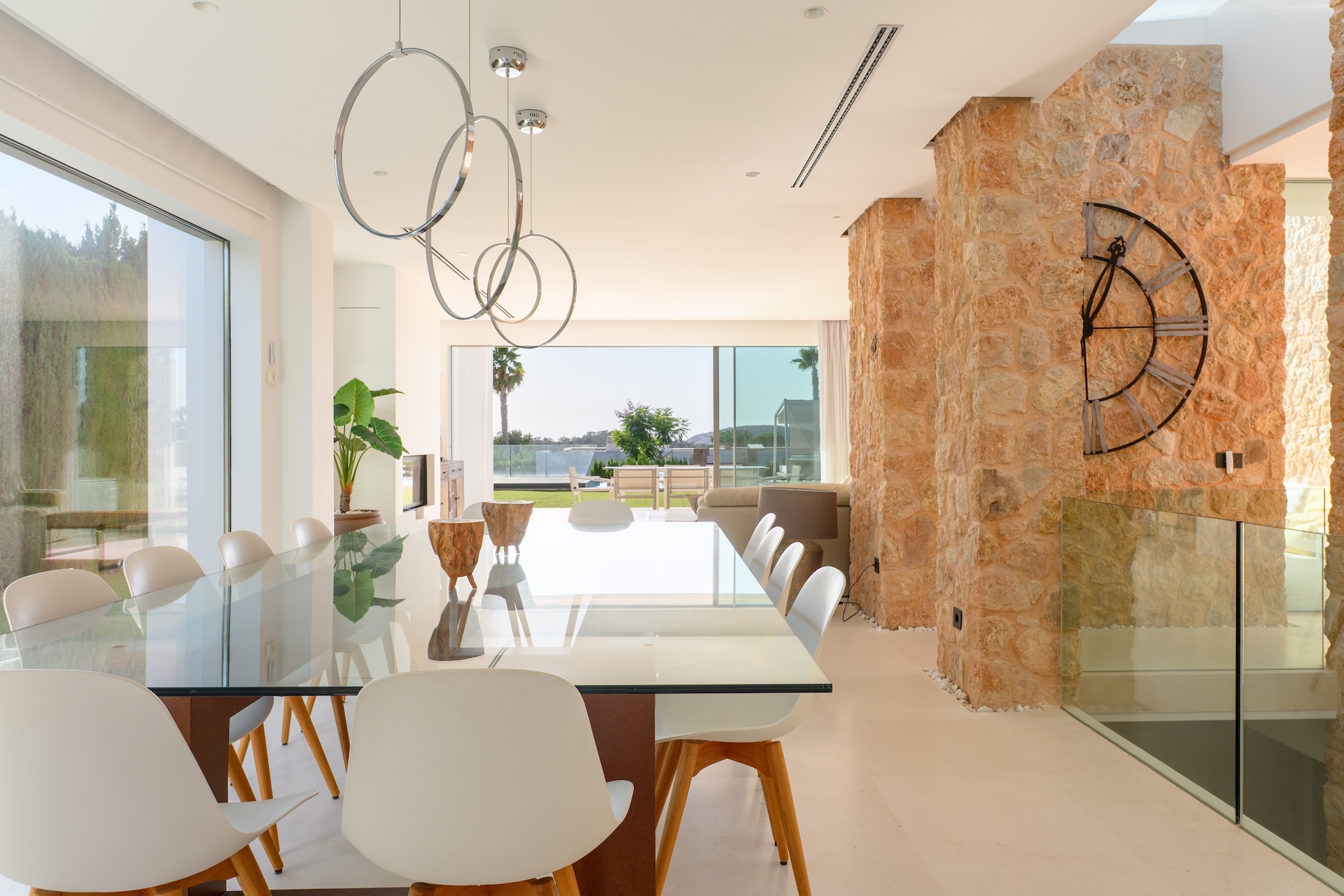 Resa Estates te koop sale Cala Comte interior 4 living.jpg